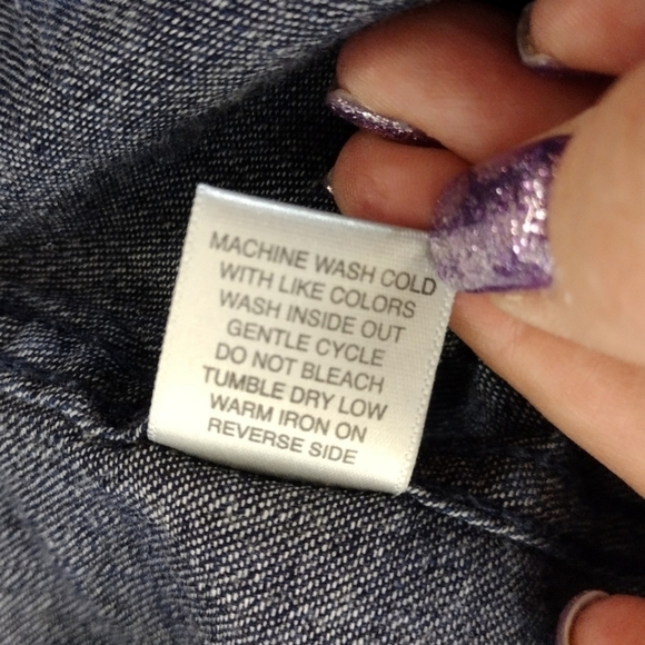 Christopher & Banks vintage dark blue blouse with raised trim details - Picture 5 of 12